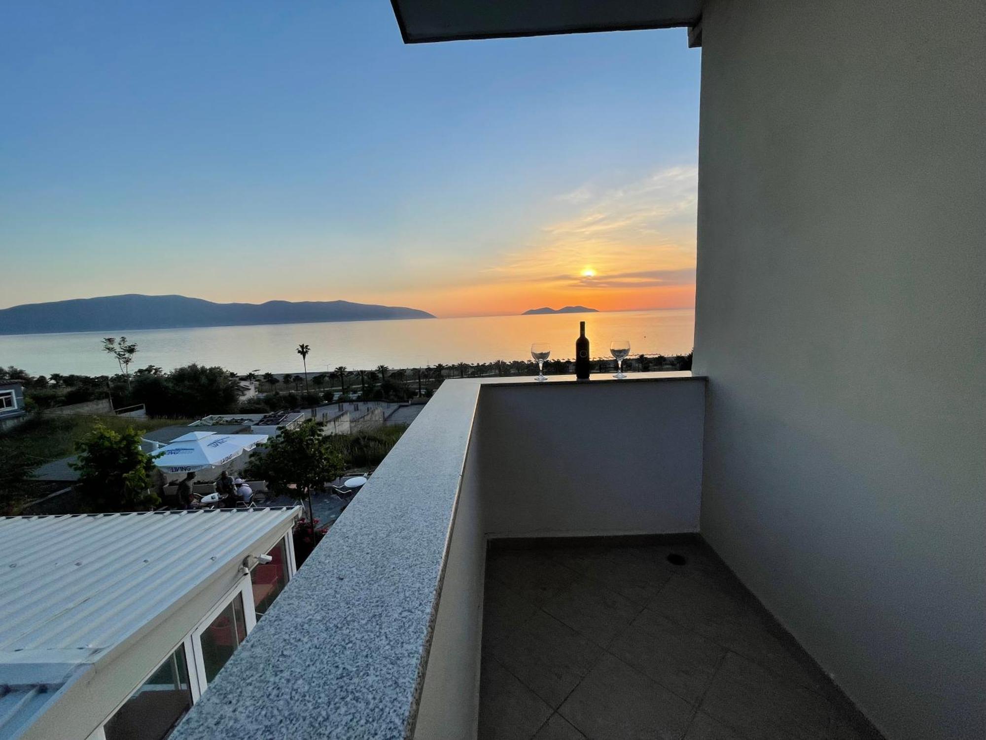 Hotel Klevi Vlorë Zimmer foto