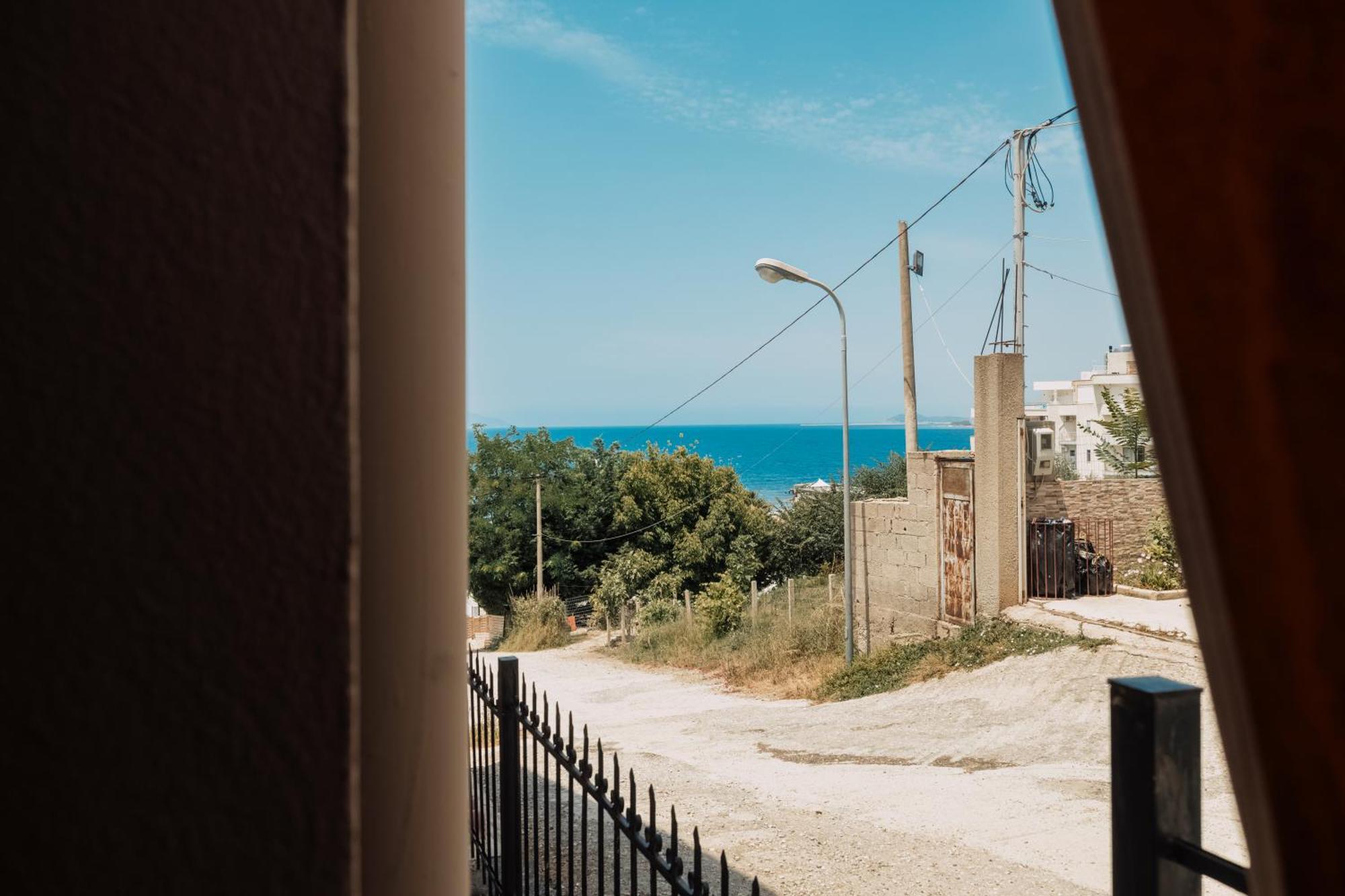Hotel Klevi Vlorë Exterior foto